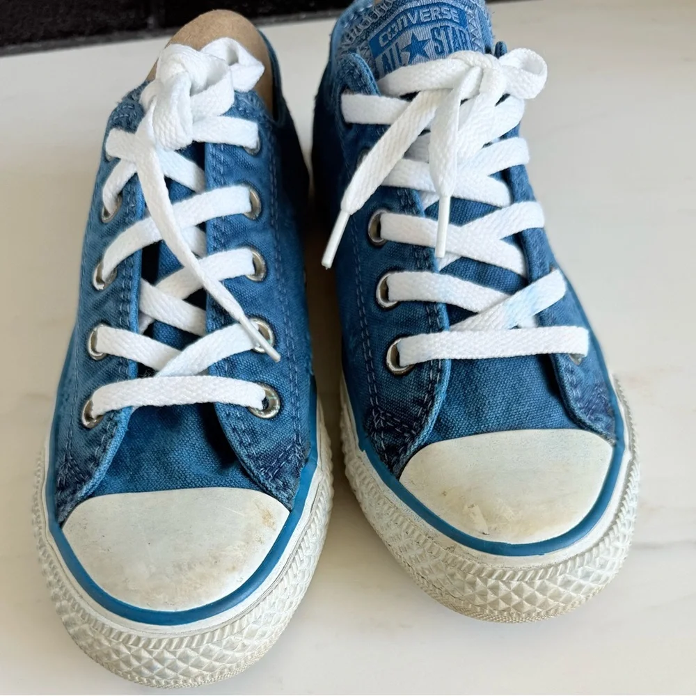 Converse Chuck Taylor All Star Low Canvas Distressed Jeans Sneakers Shoes Size 4